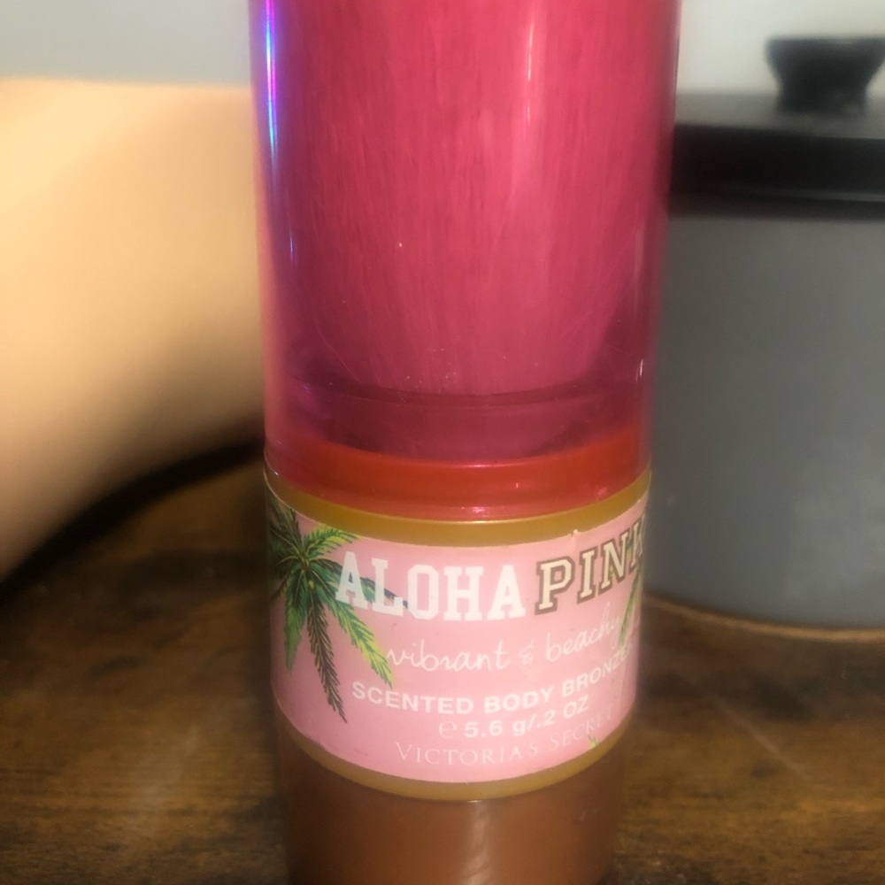 Victoria's Secret Pink & Brown Aloha Pink Scented Body Bronzer